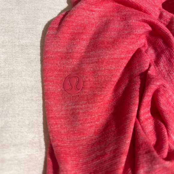 3 LULULEMON TANK TOPS BUNDLE - Picture 6 of 10